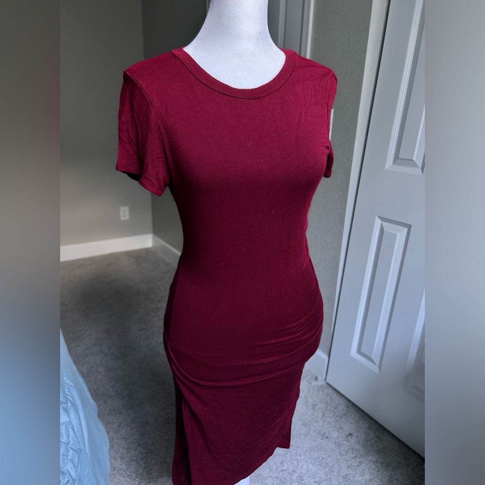 Burgundy Short Sleeve Dress